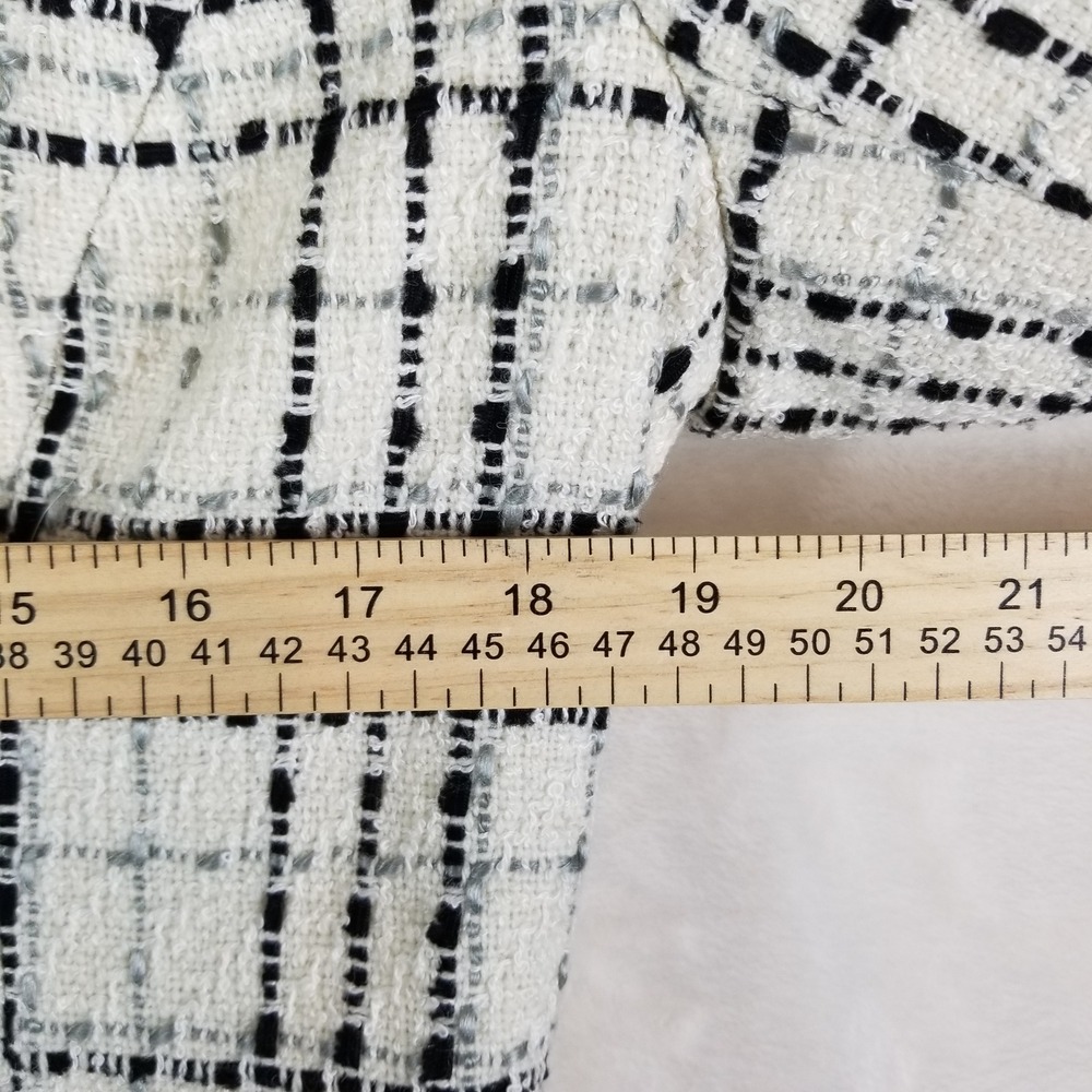 White House Black Market Tweed Skirt Blazer Suit Set 12 Black White Plaid Wool - Picture 8 of 16